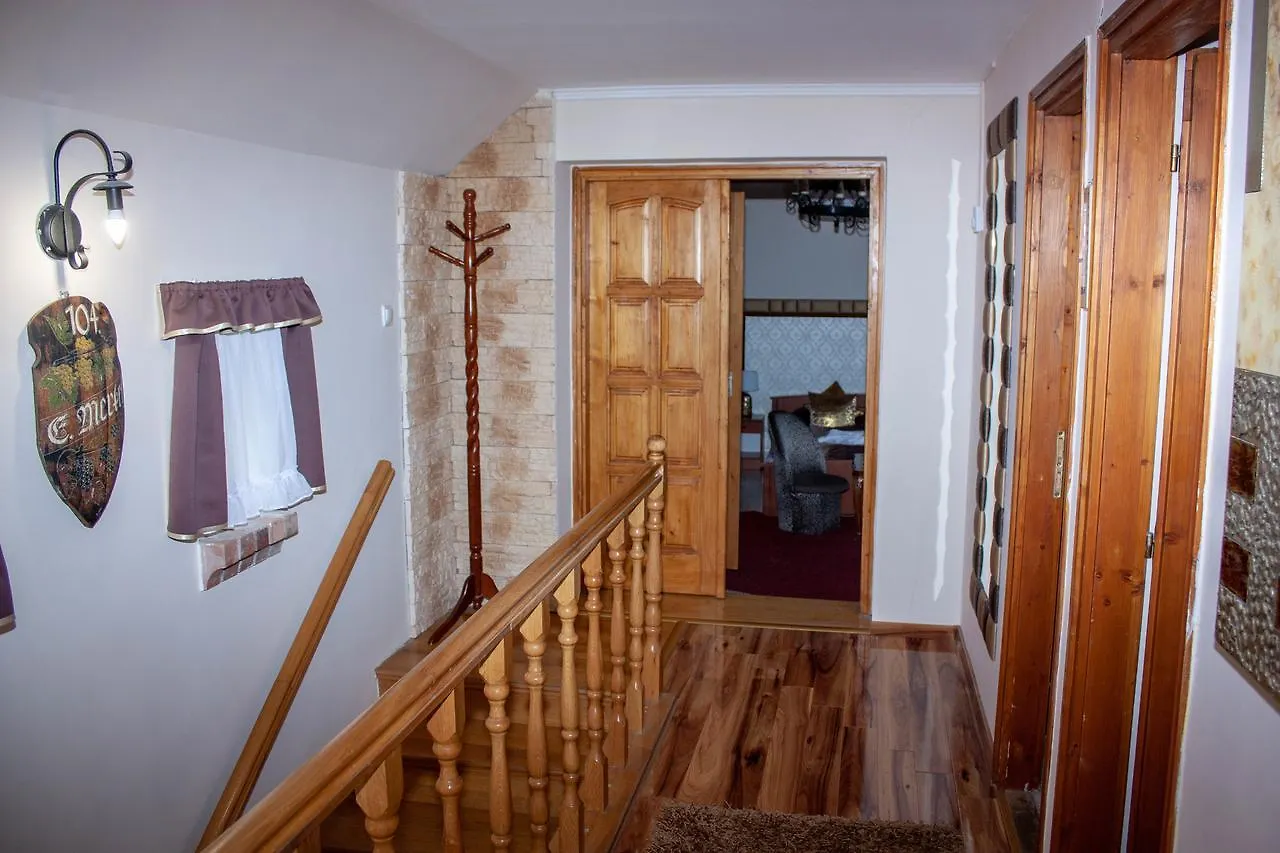 Egri Leanyka Vendeghaz Guest House 4*, Eger