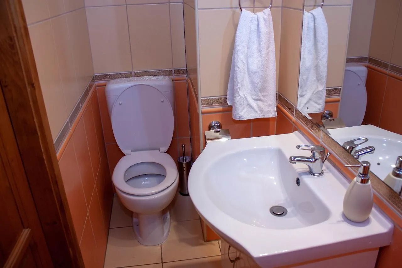 Egri Leanyka Vendeghaz Guest House
